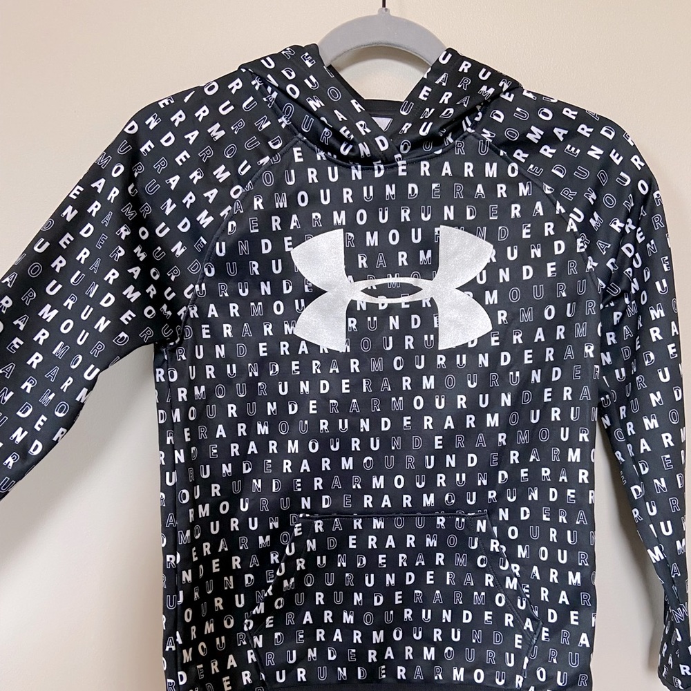 KIDS MEDIUM Under Armour Hoodie